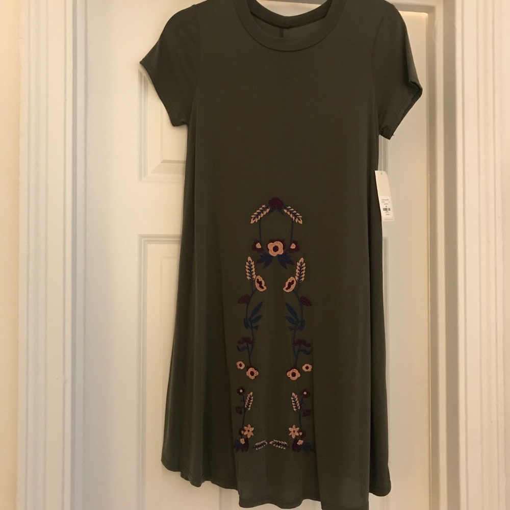 NWT green dress